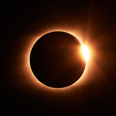 Todo lo que necesitas saber sobre los Eclipses